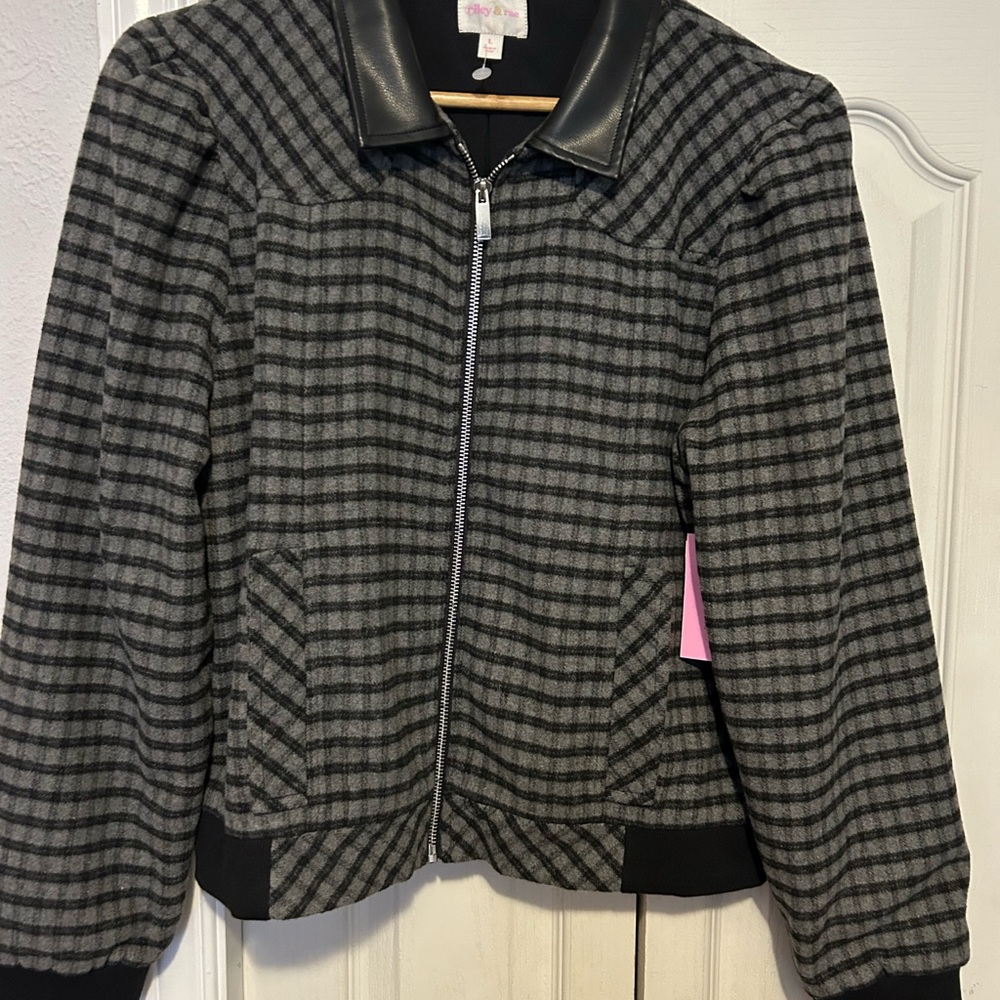 Riley & Rae bomber jacket - Picture 2 of 8